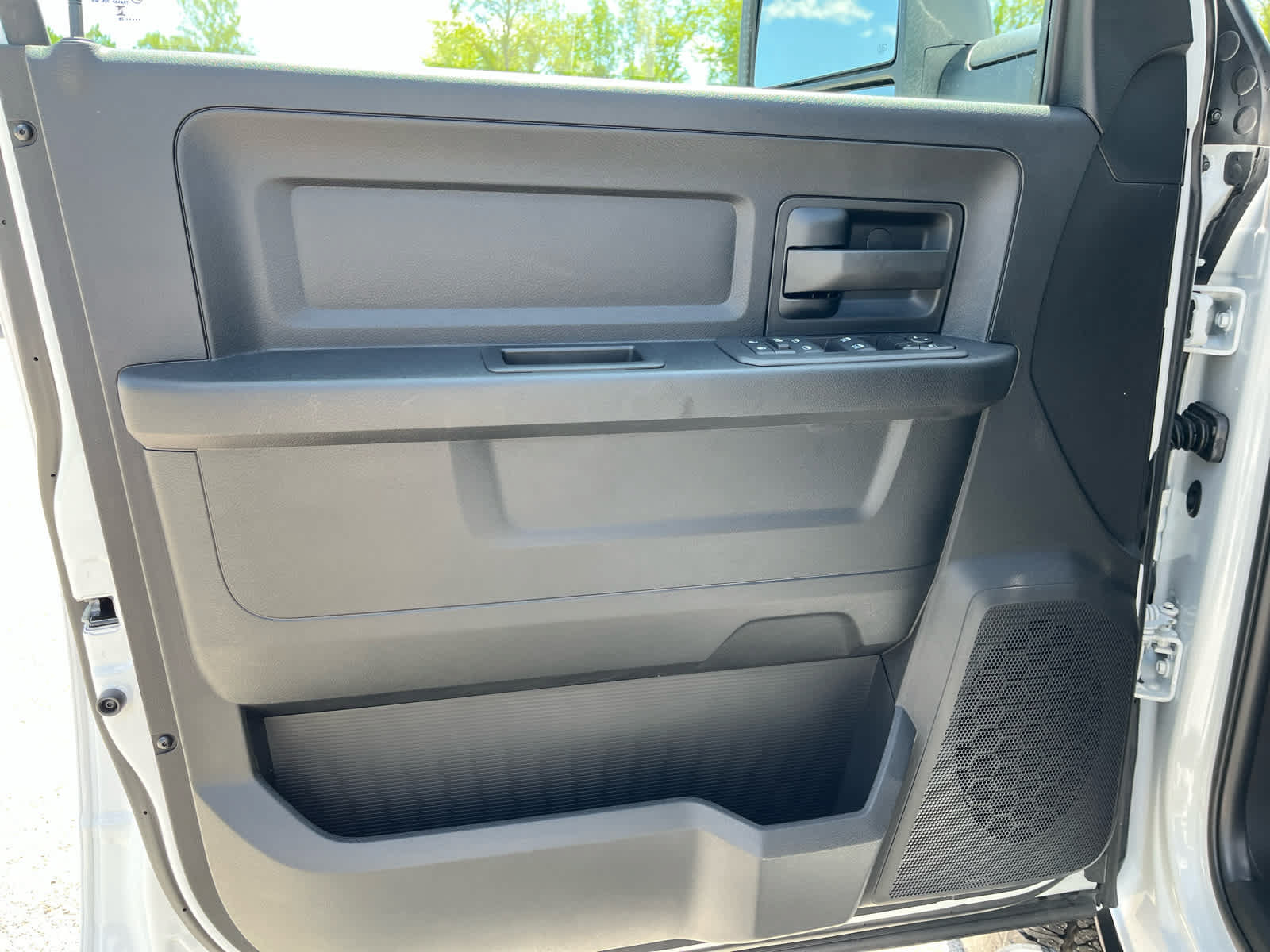 New 2026 RAM 3500 Tradesman AWD/4WD image 11