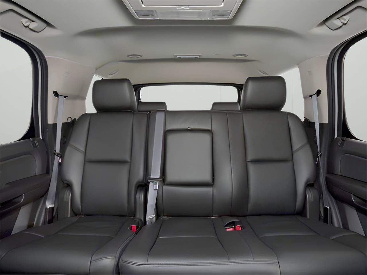 Used 2011 Chevrolet Tahoe LT w/ Luxury Package AWD/4WD image 51