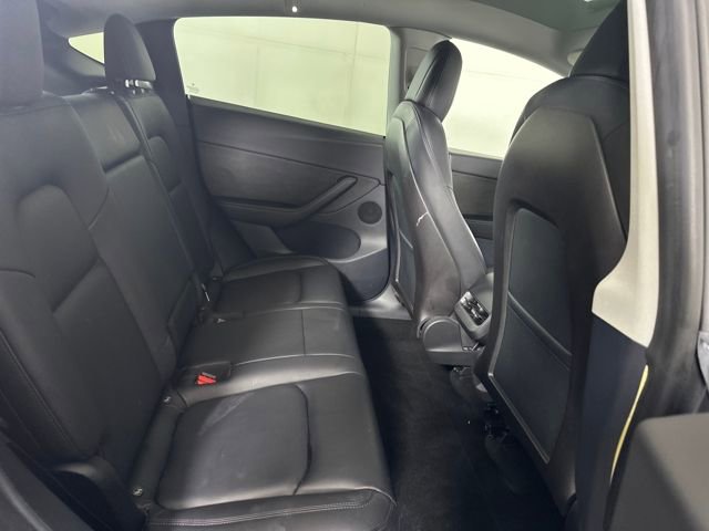Used 2020 Tesla Model Y Long Range image 24