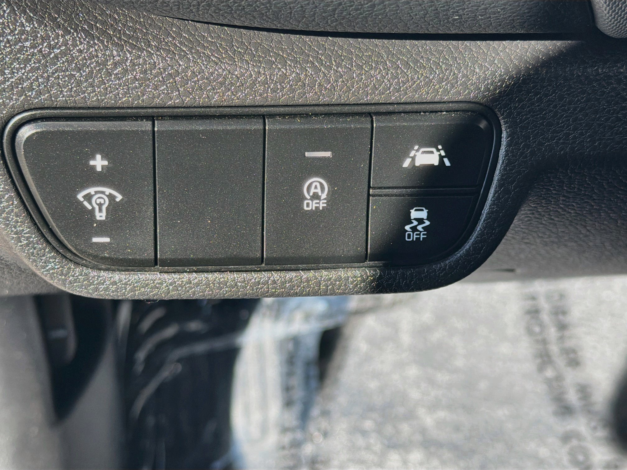 Used 2022 Kia Seltos LX AWD/4WD image 16