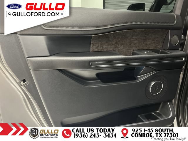 Used 2019 Ford Expedition Max Limited w/ Special Edition Package AWD/4WD image 17