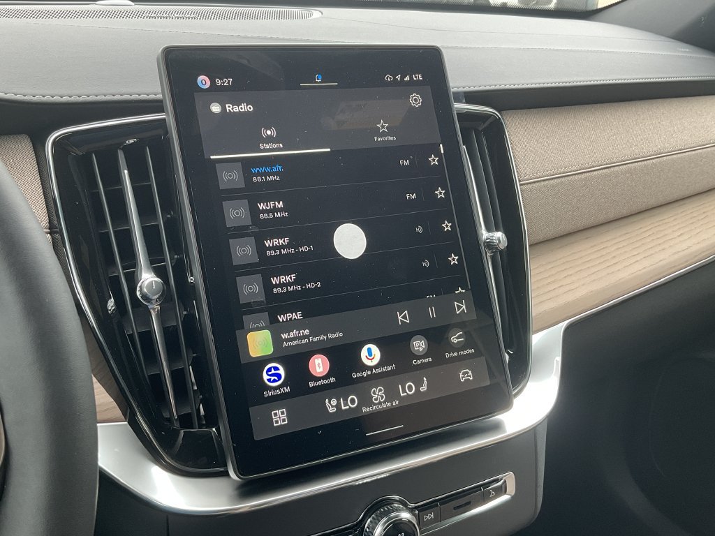 New 2027 Volvo XC90 B6 Plus AWD/4WD image 28