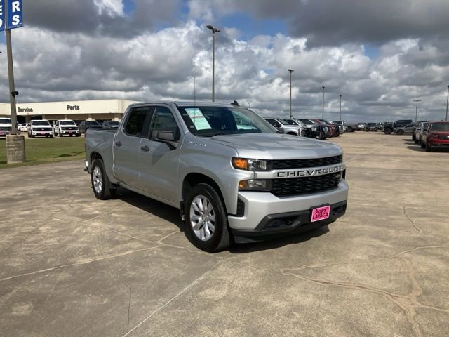 Used 2020 Chevrolet Silverado 1500 Custom w/ Custom Value Package image 1