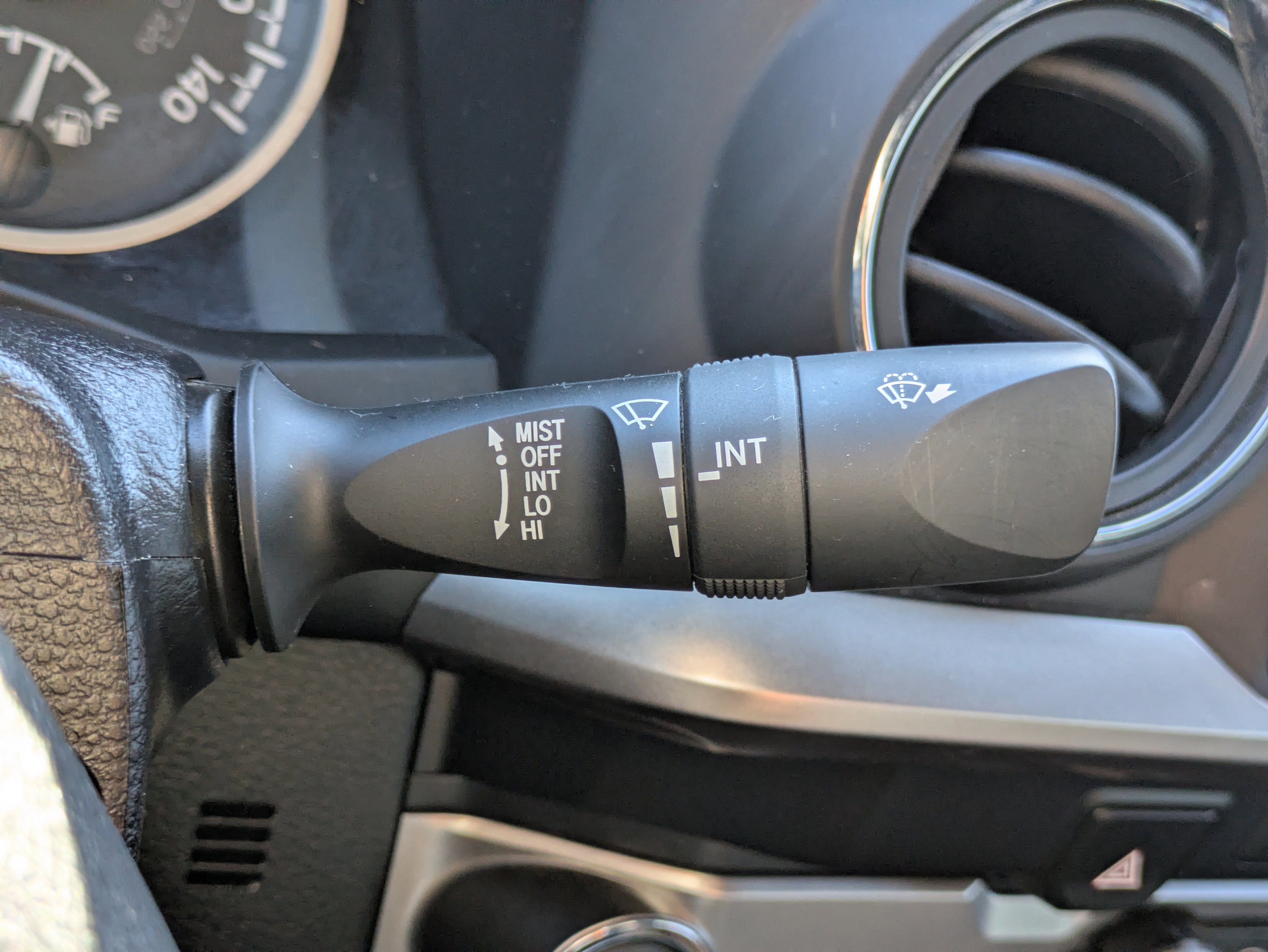 Used 2023 Toyota Tacoma Limited image 19