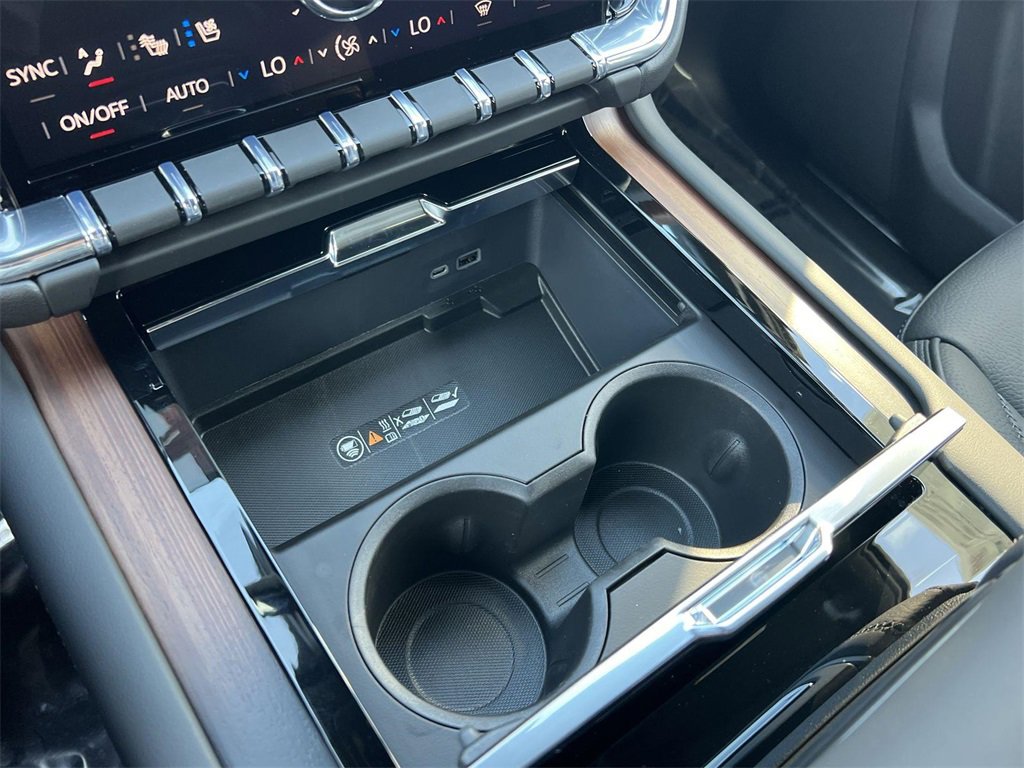 New 2026 GMC Yukon Denali w/ Sun & Power Step Package image 21