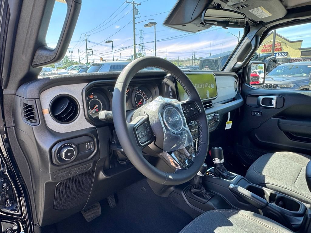 New 2026 Jeep Wrangler Unlimited Sport AWD/4WD image 12