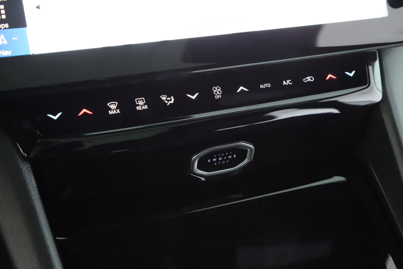 New 2026 Jeep Grand Cherokee Limited w/ Limited Altitude Package image 12