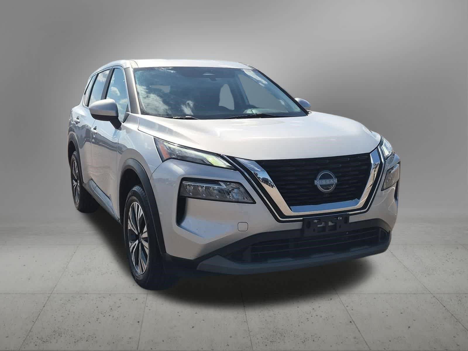 Used 2023 Nissan Rogue SV AWD/4WD image 8