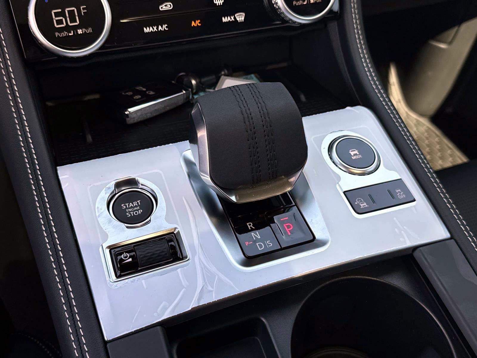 New 2026 Jaguar F-PACE R-Dynamic S image 24