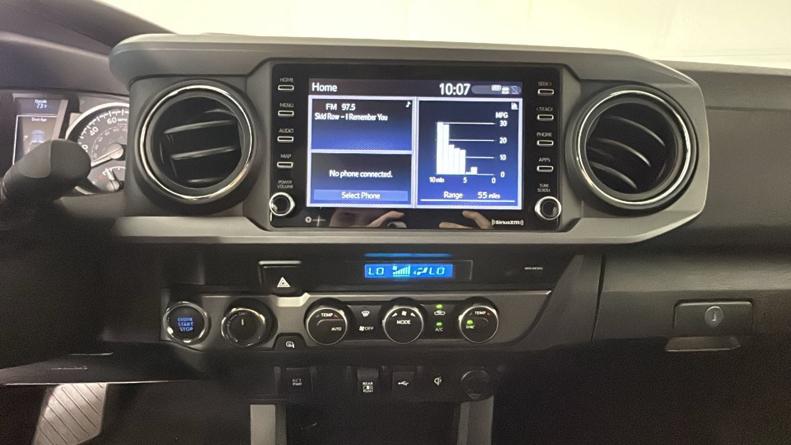 Used 2021 Toyota Tacoma TRD Off-Road AWD/4WD image 27
