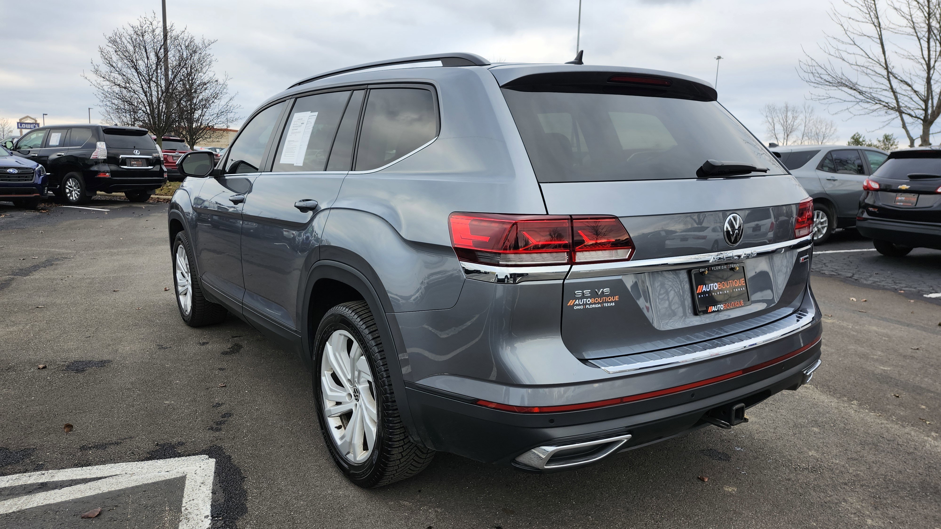 Used 2021 Volkswagen Atlas SE w/ Panoramic Sunroof Package image 16