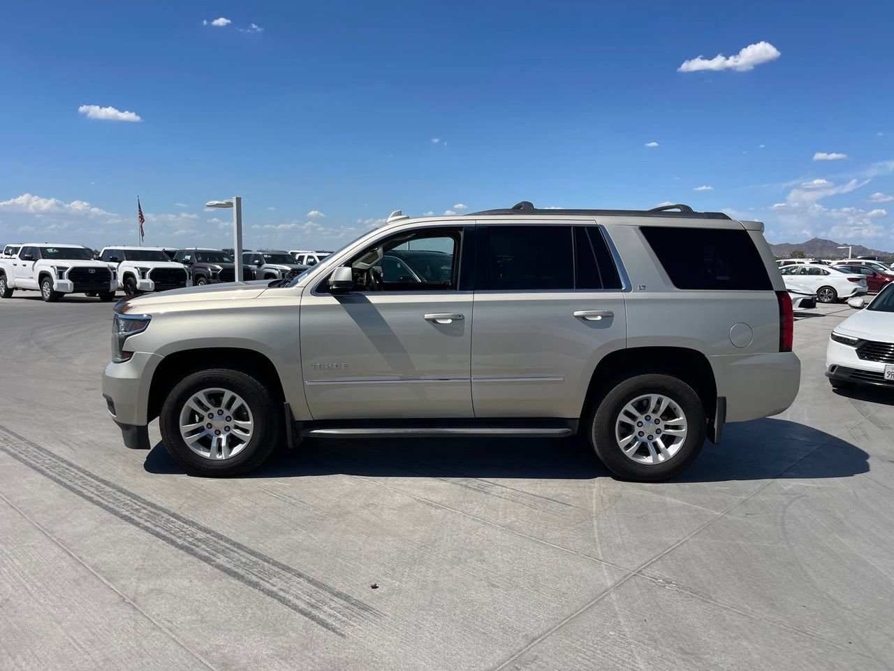 Used 2015 Chevrolet Tahoe LT w/ Max Trailering Package AWD/4WD image 5