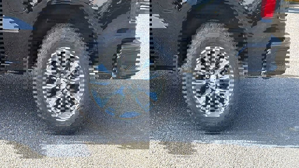 New 2026 Chevrolet Silverado 1500 RST image 9