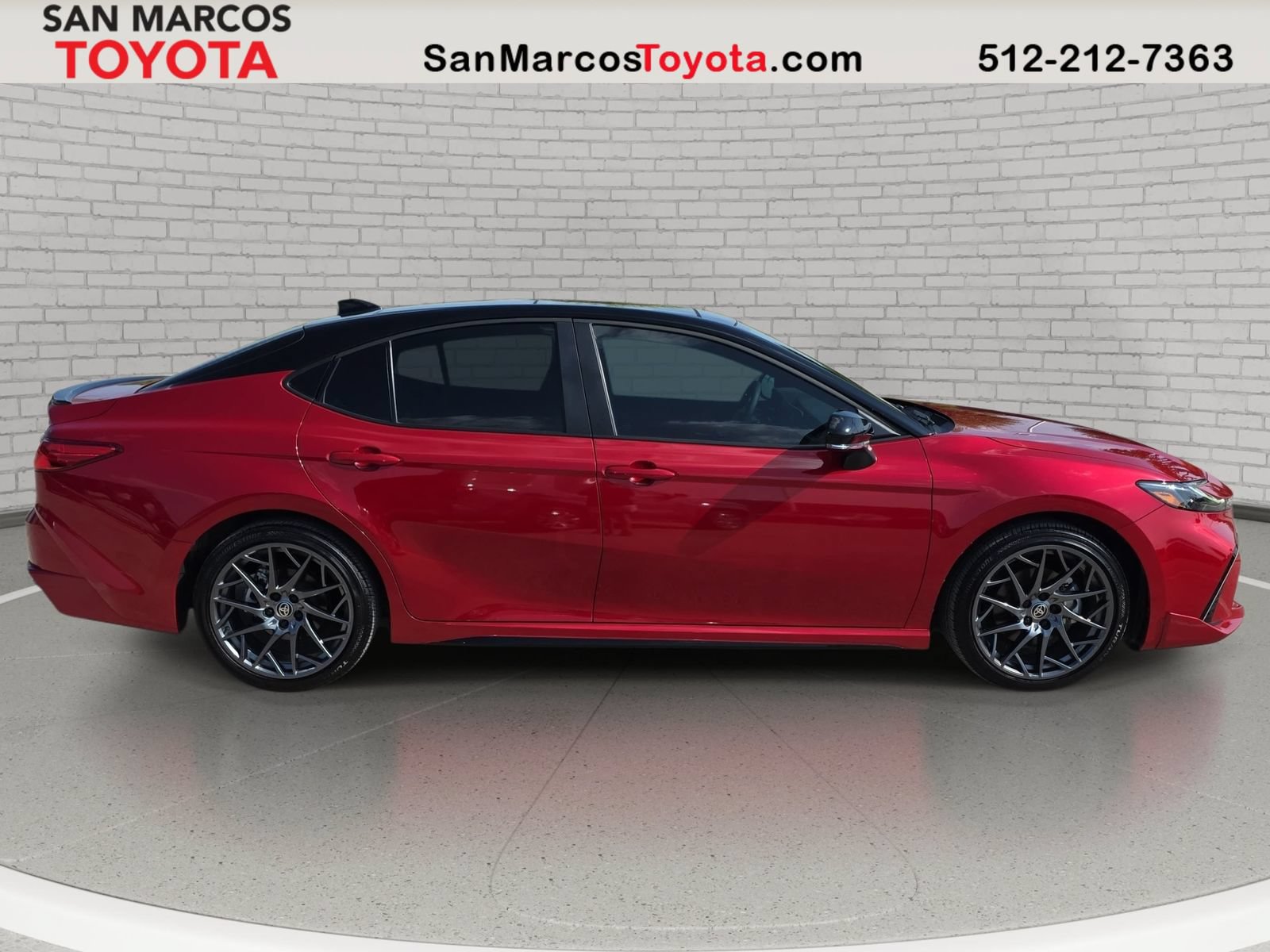 Used 2026 Toyota Camry XSE FWD image 5