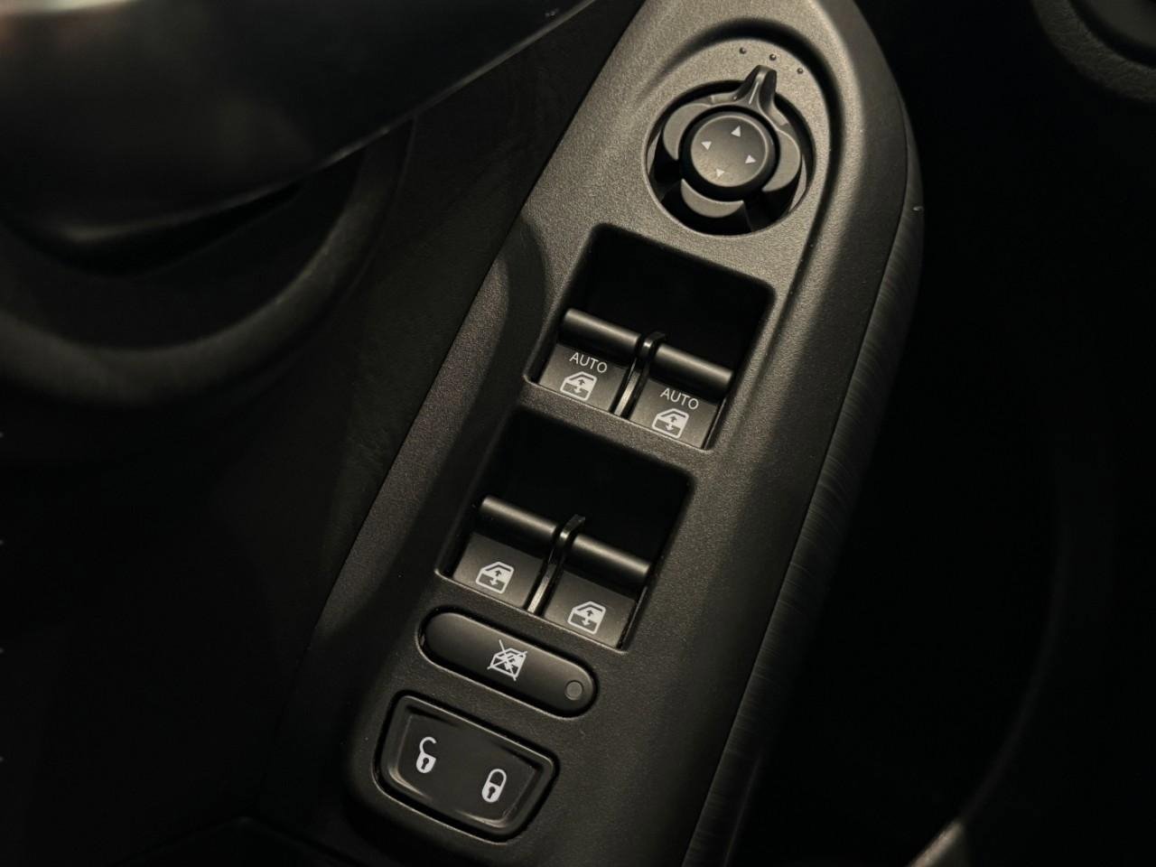 Used 2019 FIAT 500X Trekking Plus w/ Premium Group AWD/4WD image 17
