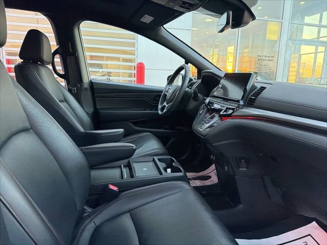Used 2025 Honda Odyssey Sport-L image 31