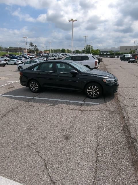 Used 2024 Volkswagen Jetta S FWD image 9