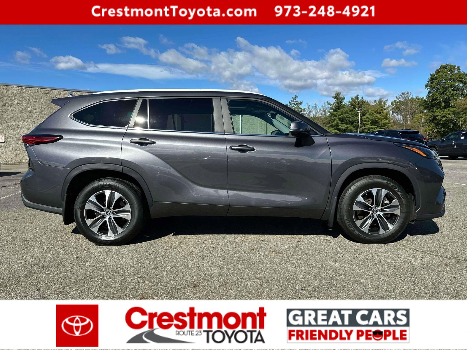 Certified 2023 Toyota Highlander XLE image 5