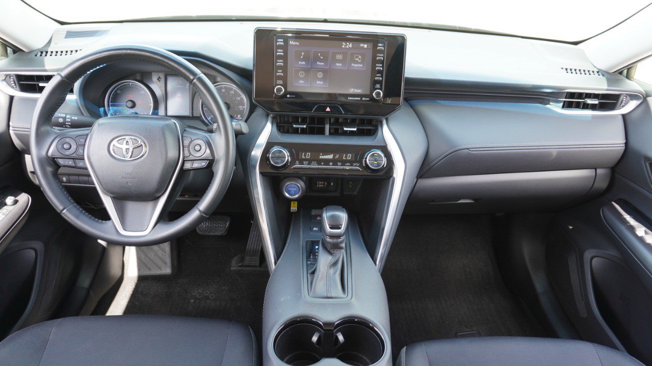 Used 2021 Toyota Venza LE w/ Carpet Mat Package (TMS) AWD/4WD image 28