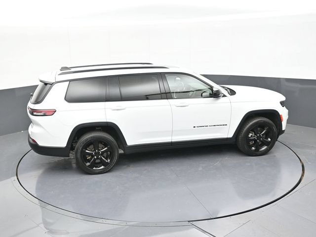 Used 2023 Jeep Grand Cherokee L Laredo AWD/4WD image 64