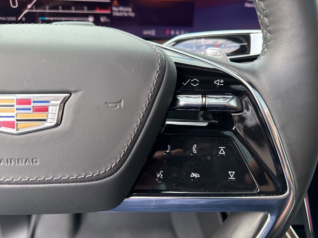 Used 2025 Cadillac Escalade ESV Sport Platinum w/ LPO, Floor Liner Package image 20