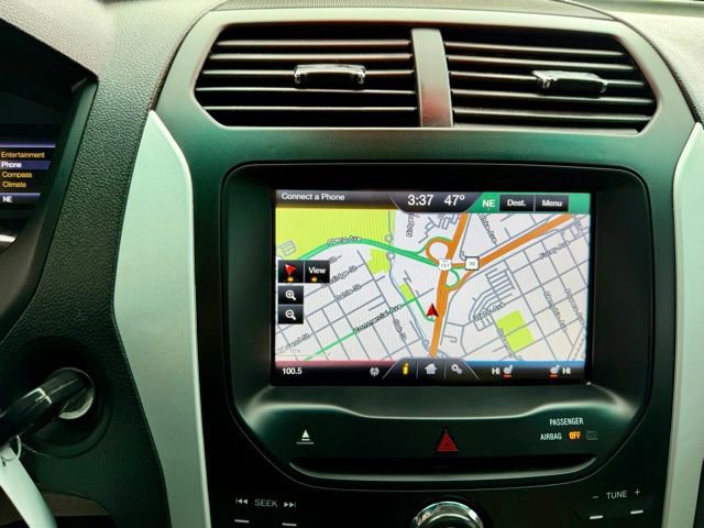 Used 2013 Ford Explorer XLT AWD/4WD image 36