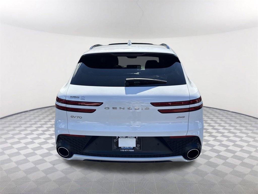 Used 2024 Genesis GV70 3.5T Sport w/ Sport Advanced Package image 6