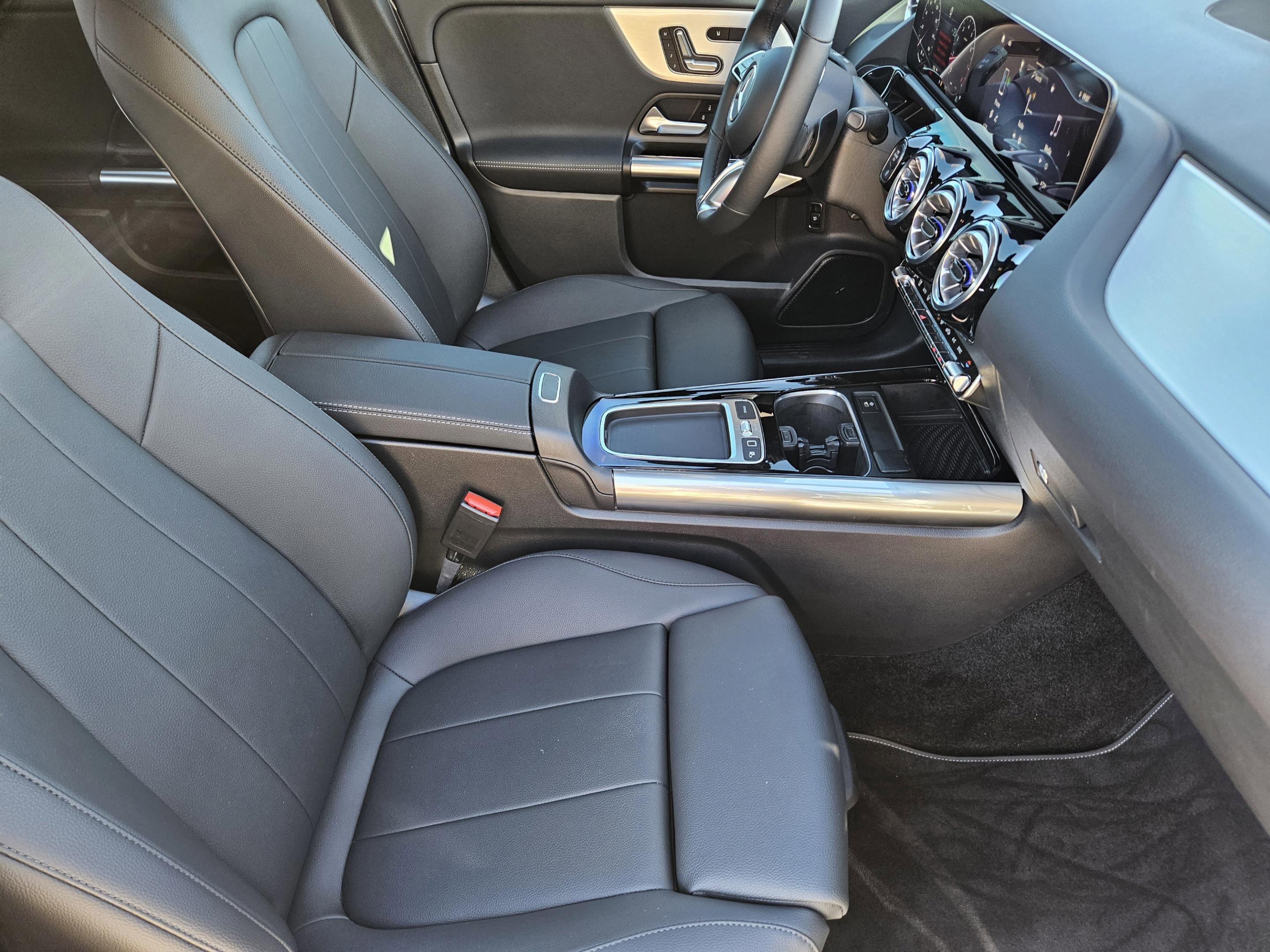 Certified 2026 Mercedes-Benz GLA 250 image 13