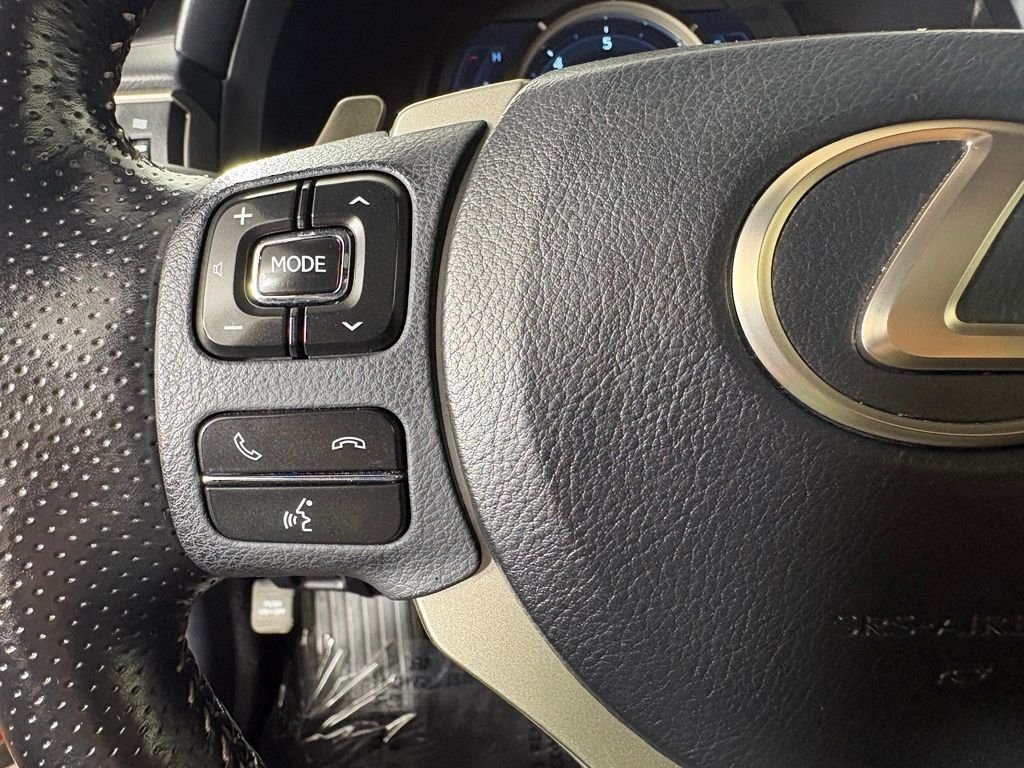 Used 2020 Lexus IS 350 F Sport w/ F Sport Package RWD image 24