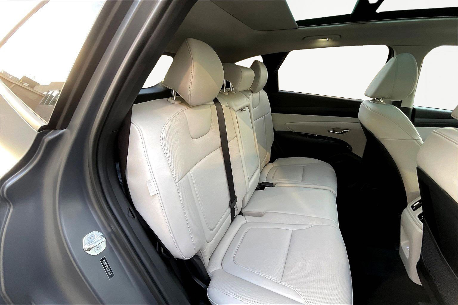 Used 2025 Hyundai Tucson Limited image 26