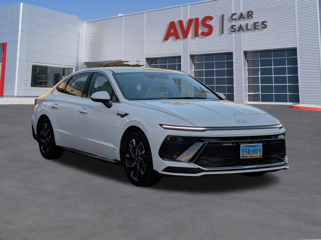 Used 2025 Hyundai Sonata SEL image 3