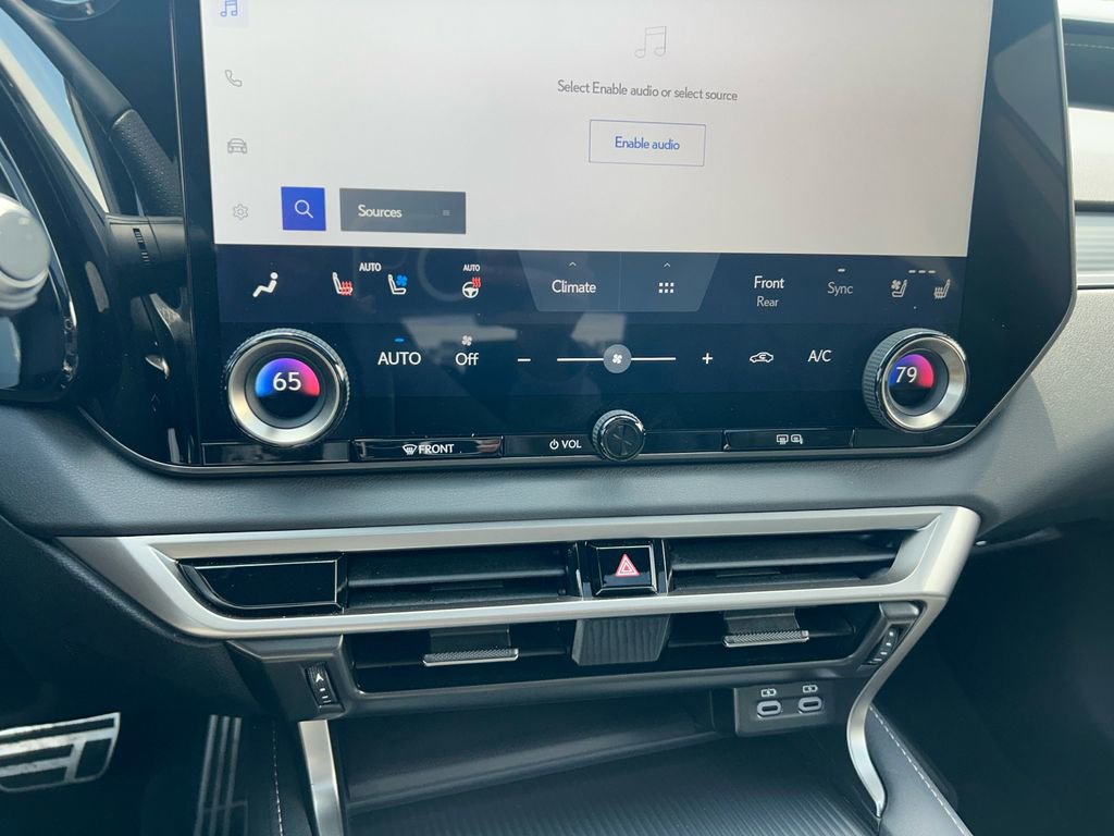 Used 2023 Lexus RX 350 F Sport w/ Accessory Package (Z1) AWD/4WD image 27