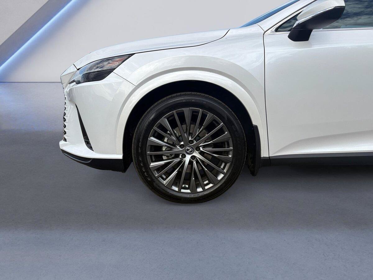 Used 2023 Lexus RX 350 w/ Accessory Package (K3) AWD/4WD image 14