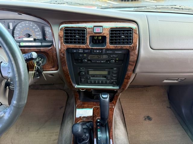 Used 1999 Toyota 4Runner Limited image 18