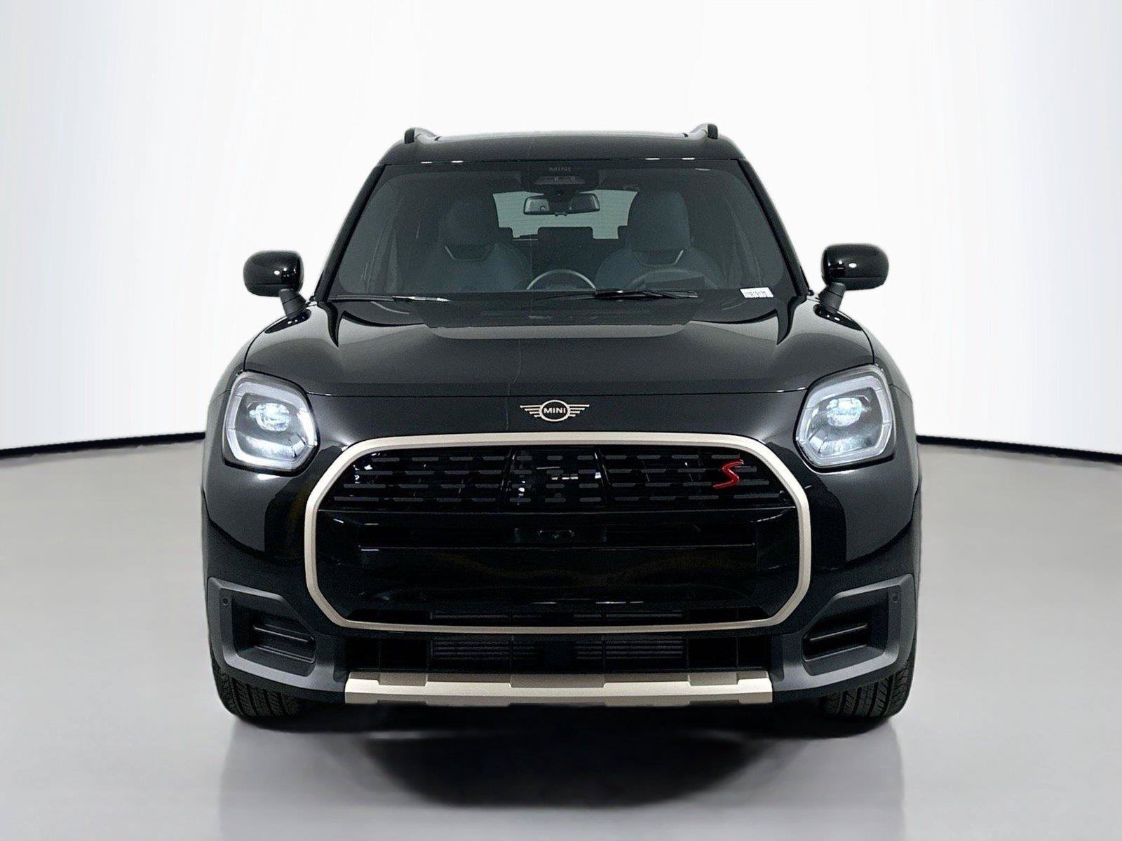 Used 2025 MINI Cooper Countryman S w/ Comfort Package Max AWD/4WD image 2