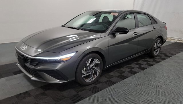 Used 2025 Hyundai Elantra Sport