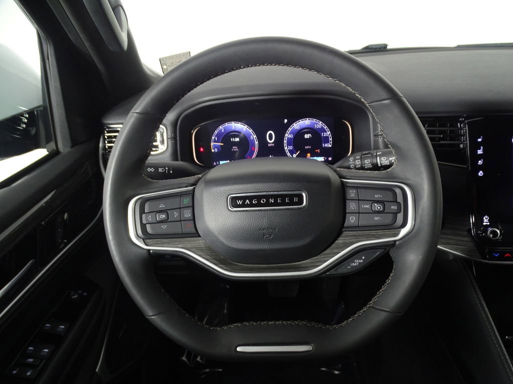 Used 2022 Jeep Wagoneer Series III image 25