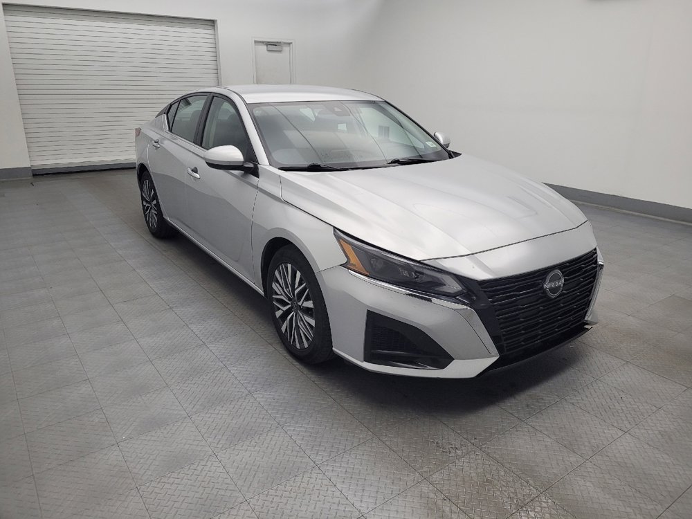 Used 2023 Nissan Altima 2.5 SV image 13