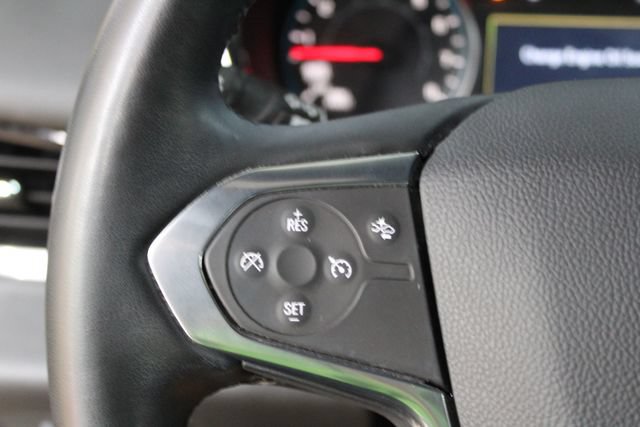 Used 2024 Chevrolet Traverse LT AWD/4WD image 16