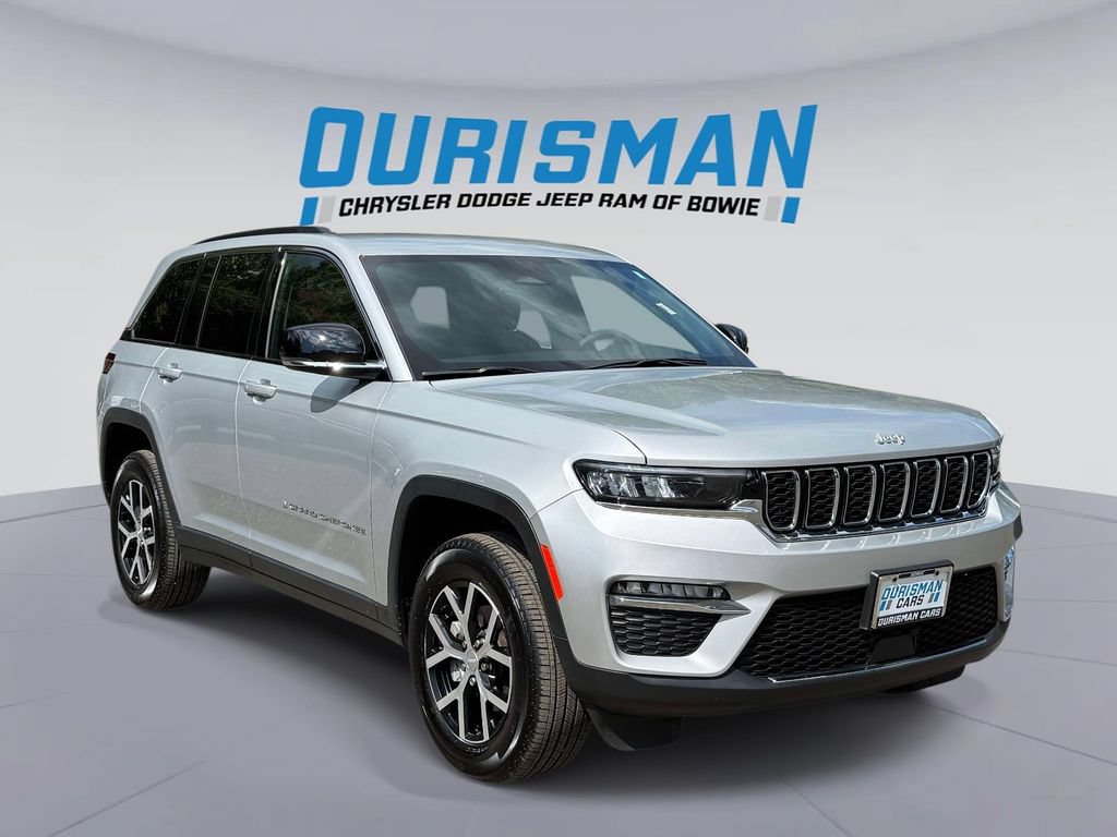 Used 2025 Jeep Grand Cherokee Limited AWD/4WD image 1
