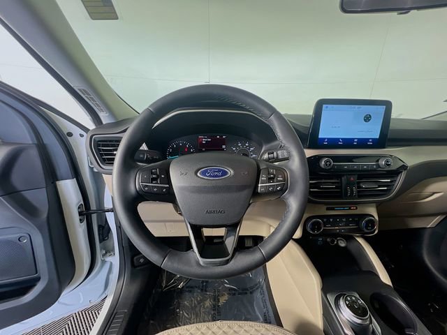 Used 2022 Ford Escape SE w/ Convenience Package image 13