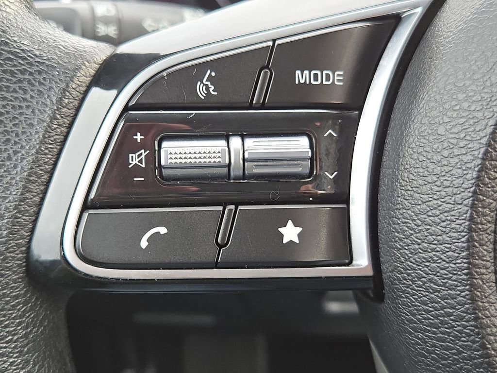 Certified 2024 Kia Forte LXS image 29