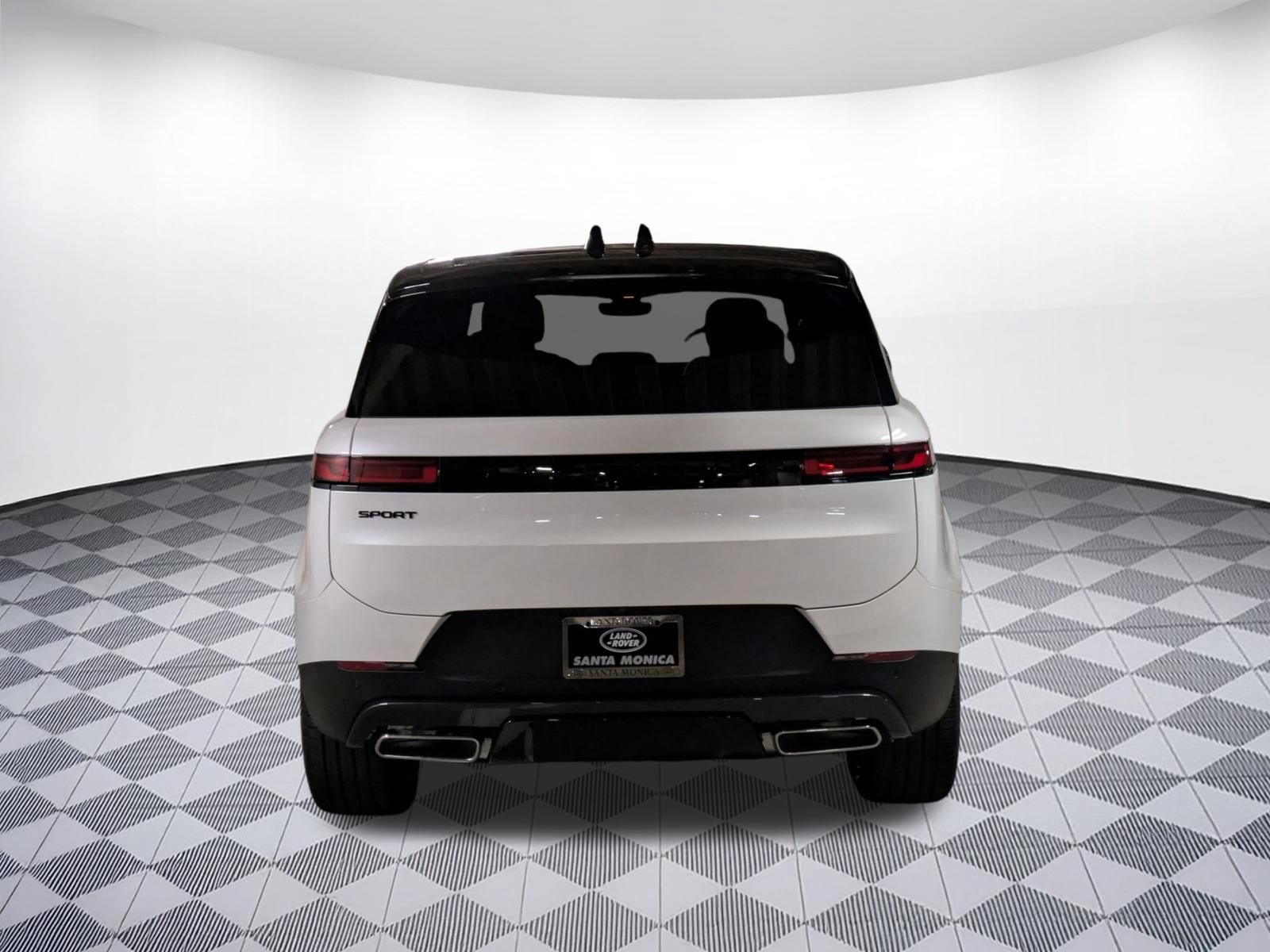New 2026 Land Rover Range Rover Sport SE AWD/4WD image 4