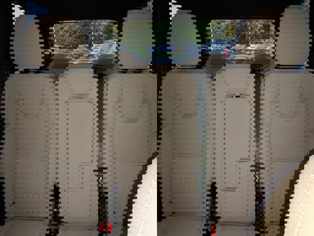 New 2026 Volvo XC90 B5 Core image 15