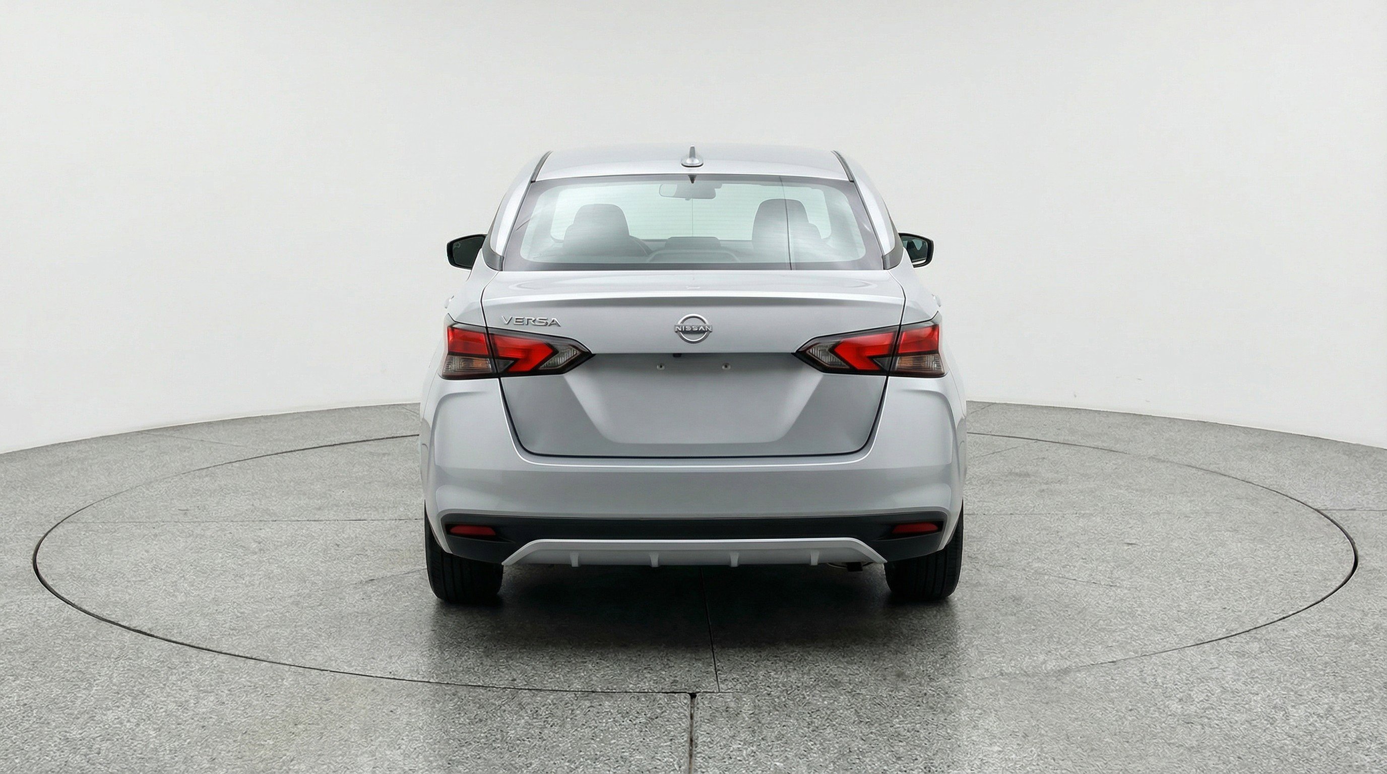 Used 2025 Nissan Versa SV FWD image 7