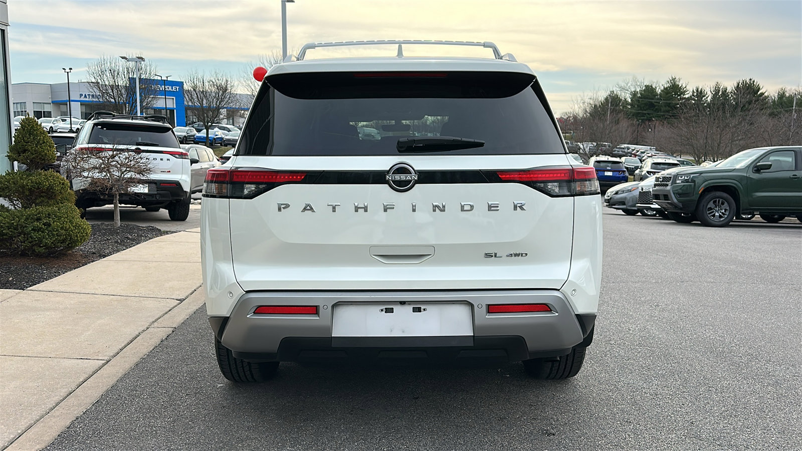 Certified 2023 Nissan Pathfinder SL image 5