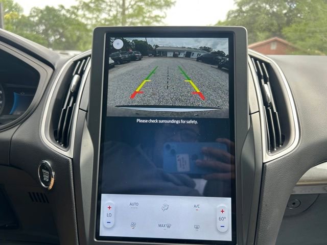 Used 2024 Ford Edge SE image 19