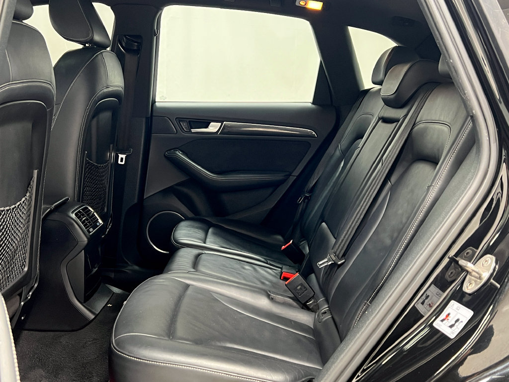 Used 2016 Audi SQ5 Premium Plus w/ Technology Package AWD/4WD image 33