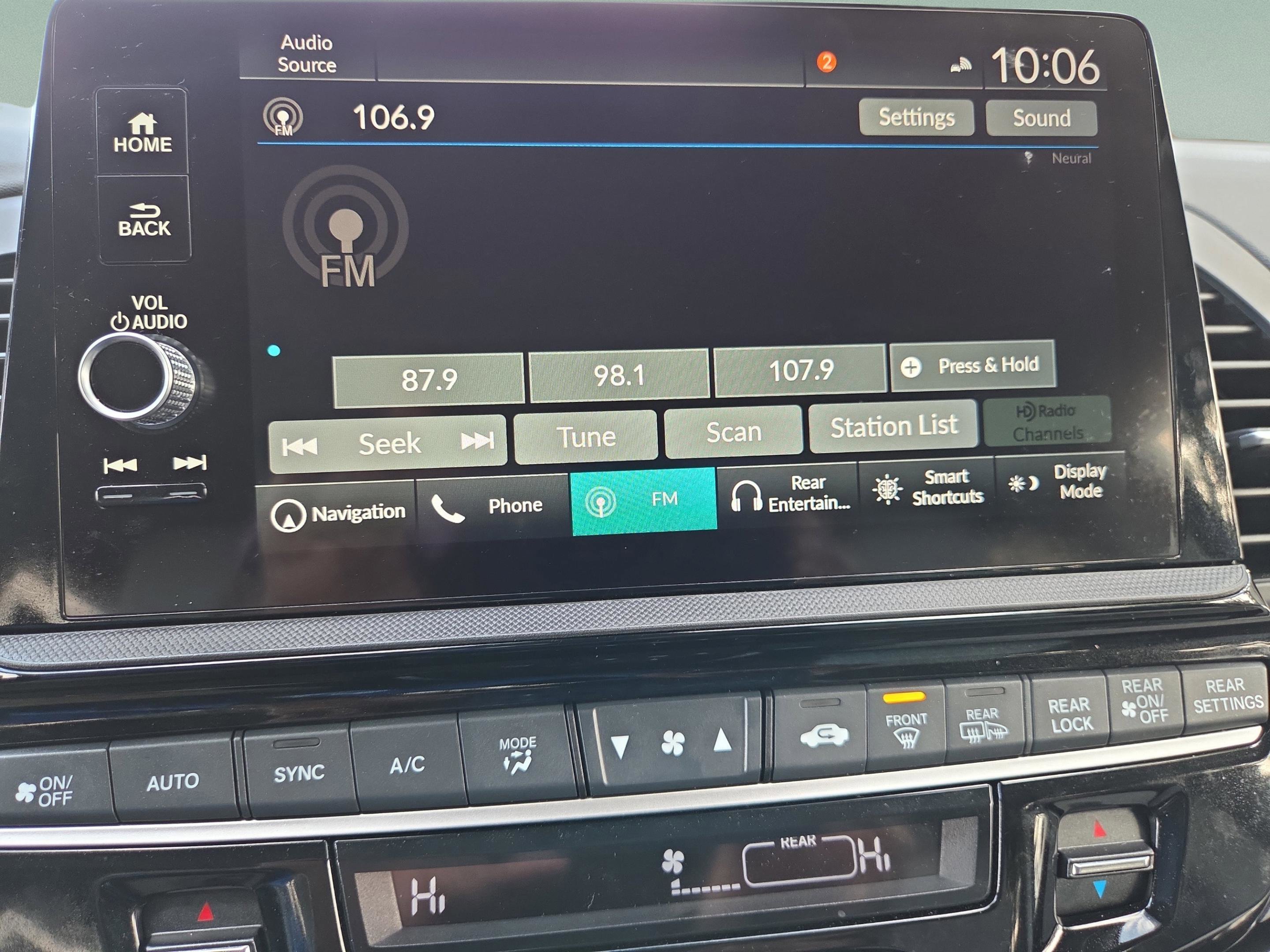 Used 2025 Honda Odyssey Elite image 19