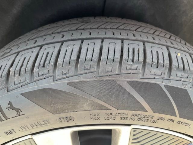 Used 2025 Cadillac Optiq Luxury 1 image 7